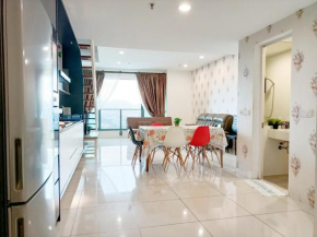 Heart of Gurney @ 3BR Suites